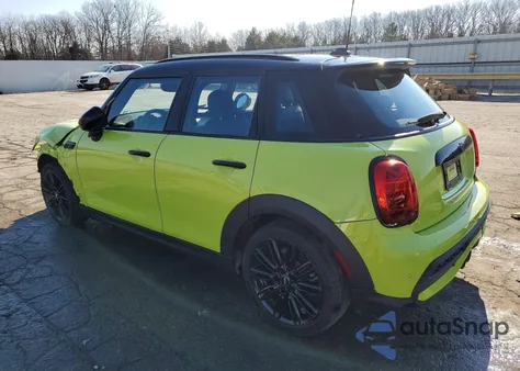 2024 Mini Cooper S z USA, uszkodzony, nr VIN WMW53DK0XR2U57897